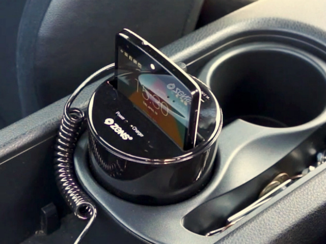 Wireless Charging Vehicle Dock